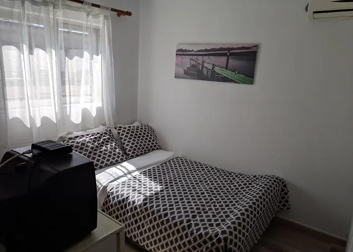 Sky Line Center F Appartement *