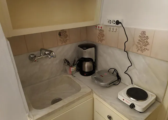 Sky Line Center F Aigio